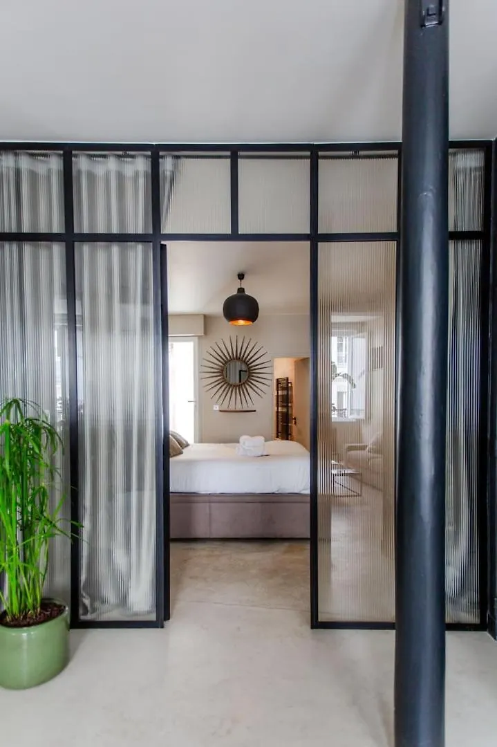 196 Dan - Superbe A Apartment Paris